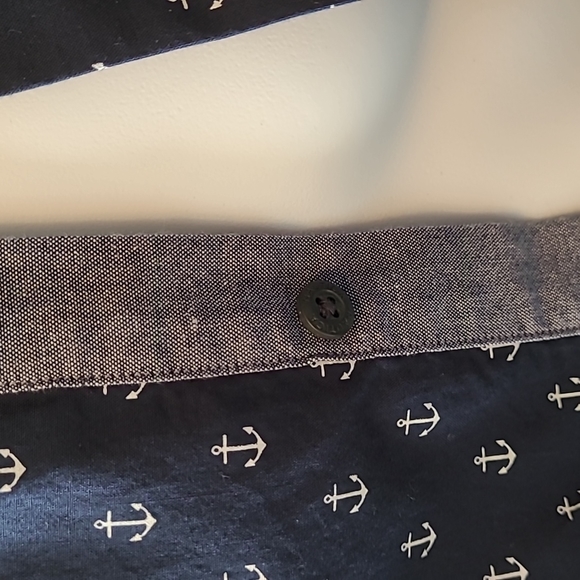 Nautica Casual Dress Shirt (Classic Fit) - Picture 5 of 7